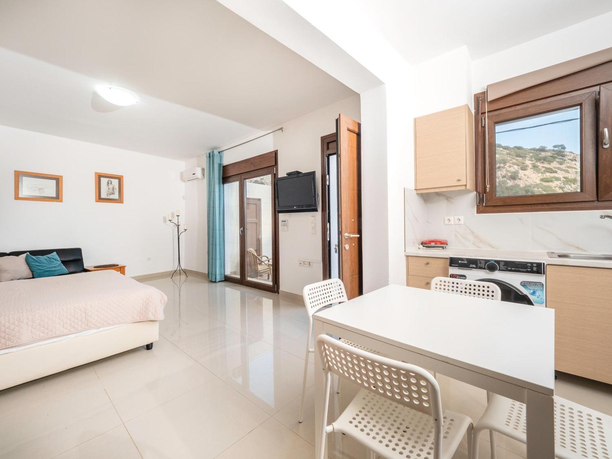 Palaiokastro & Holiday home